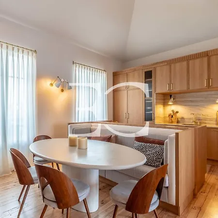 Easy Cles-villa Cote Des Basques Parking Ac Villa